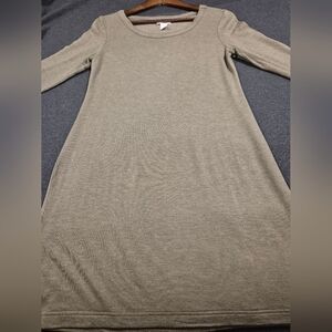 LOFT Outlet Lounge Soft Olive Green Long Sleeve Dress Crewneck Size Small